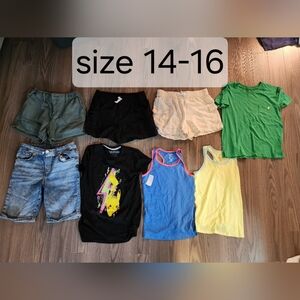 Lot of Girl's Clothing. Size 14/16. Excellent Condition!